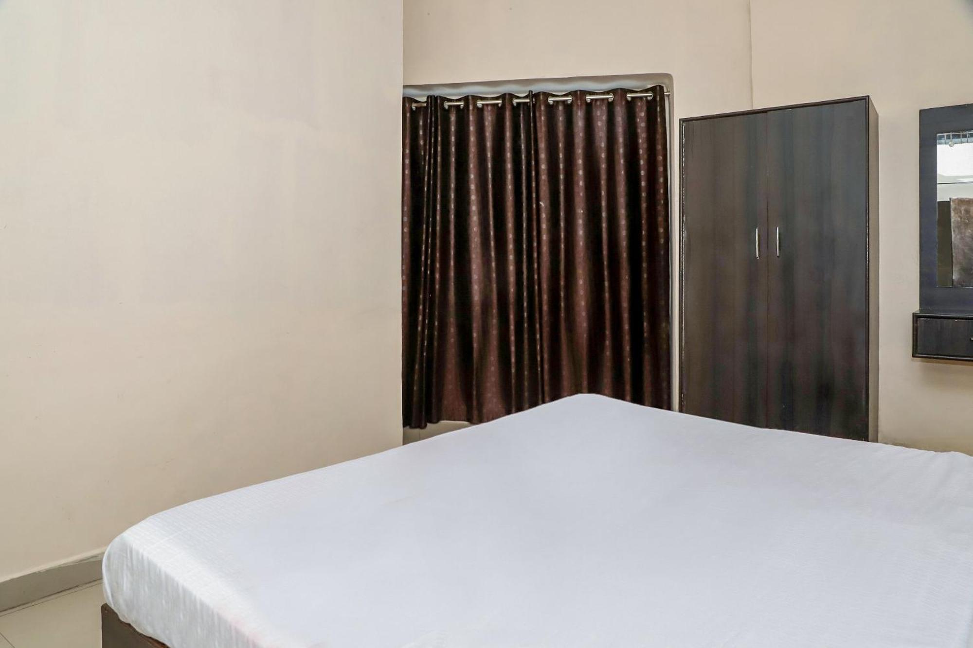Oyo Hotel Duke Inn Jhānsi Exterior foto